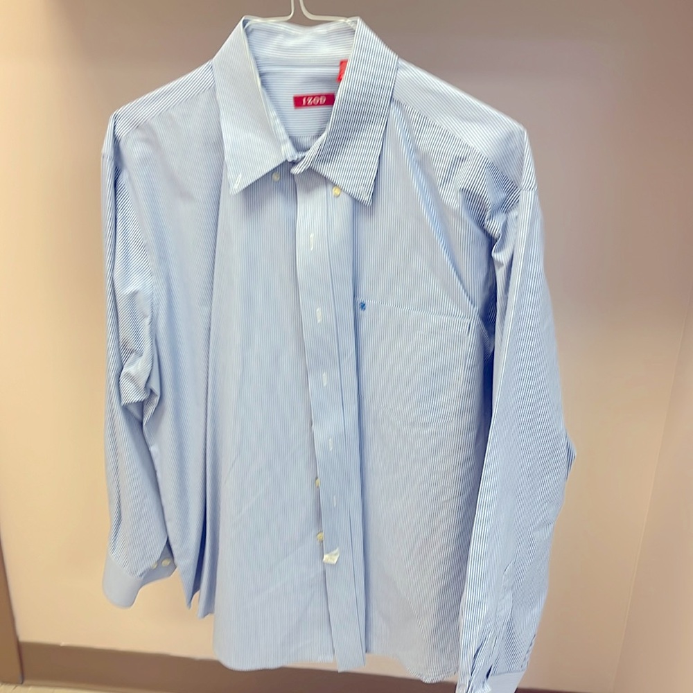 Izod Casual Button Down Striped Shirt. SZ:XL